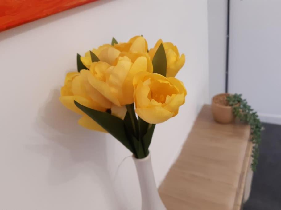Free Parking Spacious Home Кардиф Екстериор снимка